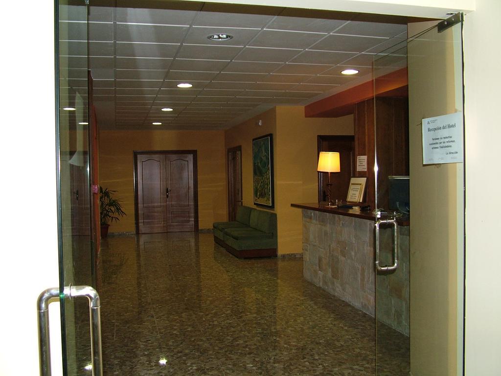 Hotel Rio Piscina Priego de Córdoba Kültér fotó